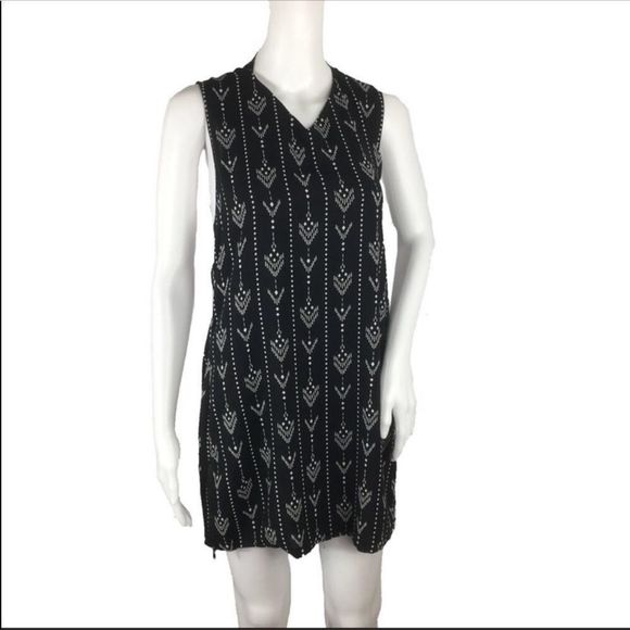 ASOS GOLDIE | Dream Team Shift Dress Aztek | Medium - Picture 4 of 12